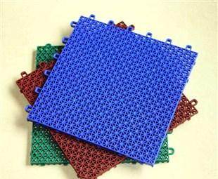 Interlock floor